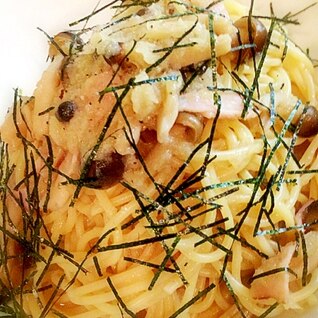 大根おろしで胃に優しい♪きのこのさっぱり和風パスタ